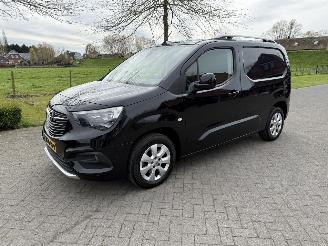 uszkodzony samochody ciężarowe Opel Combo 1.5D 96 kW 2020/6