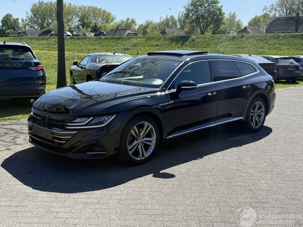 Volkswagen Arteon Shooting brake 2.0 TDI R-Line / Panorama / Leer / Automaat