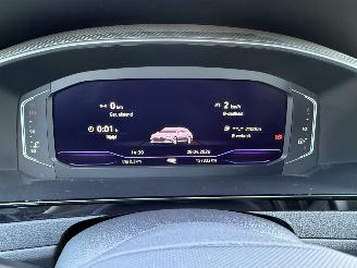 Volkswagen Arteon Shooting brake 2.0 TDI R-Line / Panorama / Leer / Automaat picture 9