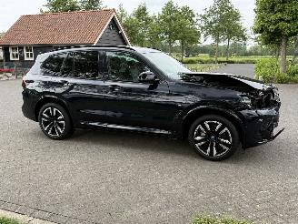 BMW iX3 80 KWH / M-Pakket / Leer / Panorama picture 2