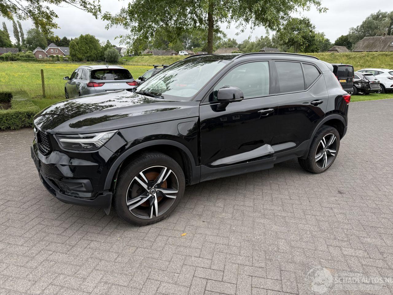 Volvo XC40 1.5 T4 RECHARGE GEARTRONIC R-DESIGN