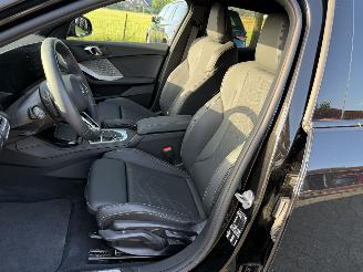 BMW 1-serie 116 90 KW / M-Pakket / Leer picture 10