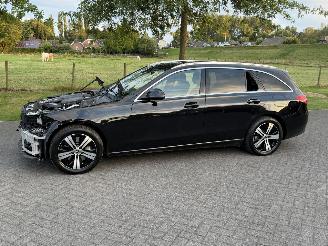 Vaurioauto  passenger cars Mercedes C-klasse C300de / Automaat 2024/6