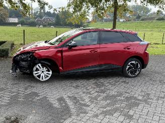 skadebil auto MG MG4 64 kWh Luxury Long Range 2023/9