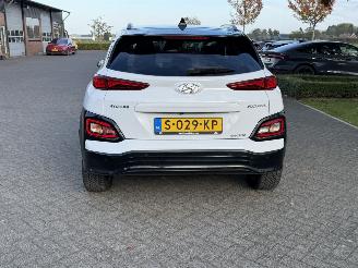 Hyundai Kona EV Premium Sky 64 kWh picture 6