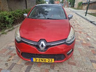 Schadeauto Renault Clio GT SPORT 2013/11