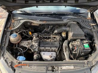 Volkswagen Polo 1.2 12v comfortline picture 11