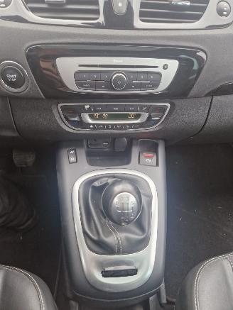 Renault Grand-scenic 1.2 TCE BOSE 7 PERS picture 18