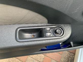 Renault Twingo  picture 17