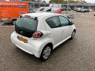 Toyota Aygo comfort navigator picture 6