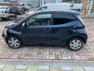 Toyota Aygo 1.0 vvt-i x nav picture 8