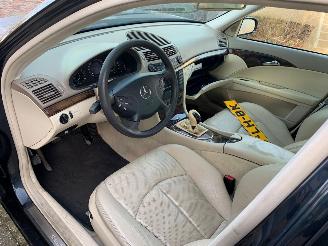Mercedes E-klasse 200 KOMPRESSOR picture 9