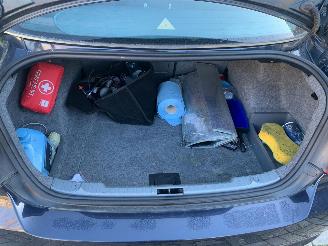 BMW 3-serie 318i high executive picture 14