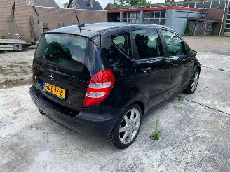 Mercedes A-klasse a 150 picture 6