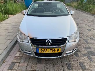 skadebil auto Volkswagen Eos 2.0 16V FSI 2009/5