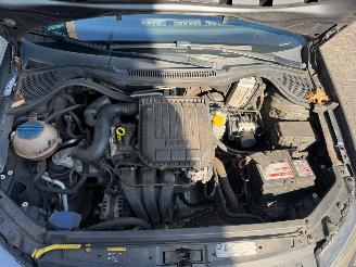 Volkswagen Polo  picture 9