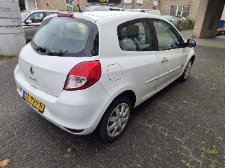 Renault Clio 1.2 collection picture 6