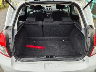 Renault Clio 1.2 collection picture 13