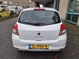 Renault Clio 1.2 collection picture 4
