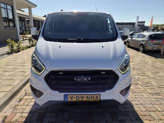 uszkodzony samochody ciężarowe Ford Transit Custom BENZINE/HYBRIDE 2021/6