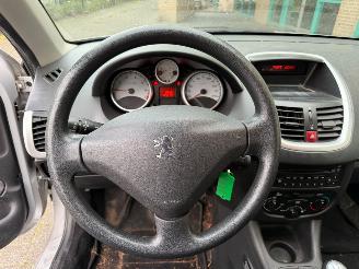 Peugeot 206+ 1.1 XR picture 17