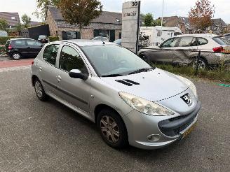 Peugeot 206+ 1.1 XR picture 2