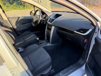 Peugeot 207 207 SW 1.6 vti xs picture 14