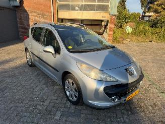 Peugeot 207 207 SW 1.6 vti xs picture 2