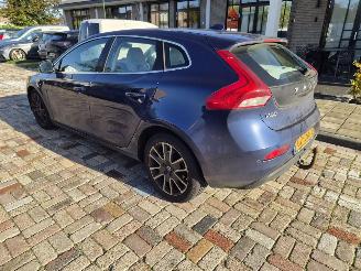Volvo V-40 2.0 D2 OCEAN RACE picture 6