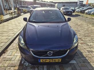 Avarii autoturisme Volvo V-40 2.0 D2 OCEAN RACE 2015/7