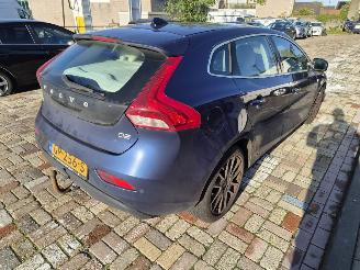 Volvo V-40 2.0 D2 OCEAN RACE picture 5
