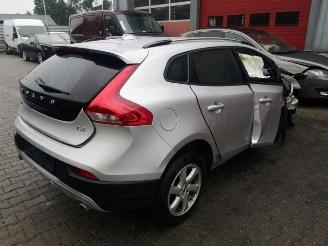 Volvo V-40  picture 5