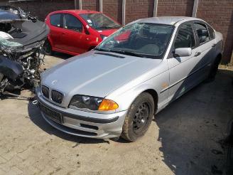 Salvage car BMW 3-serie  2000