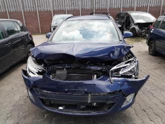 Salvage car Opel Astra  2011