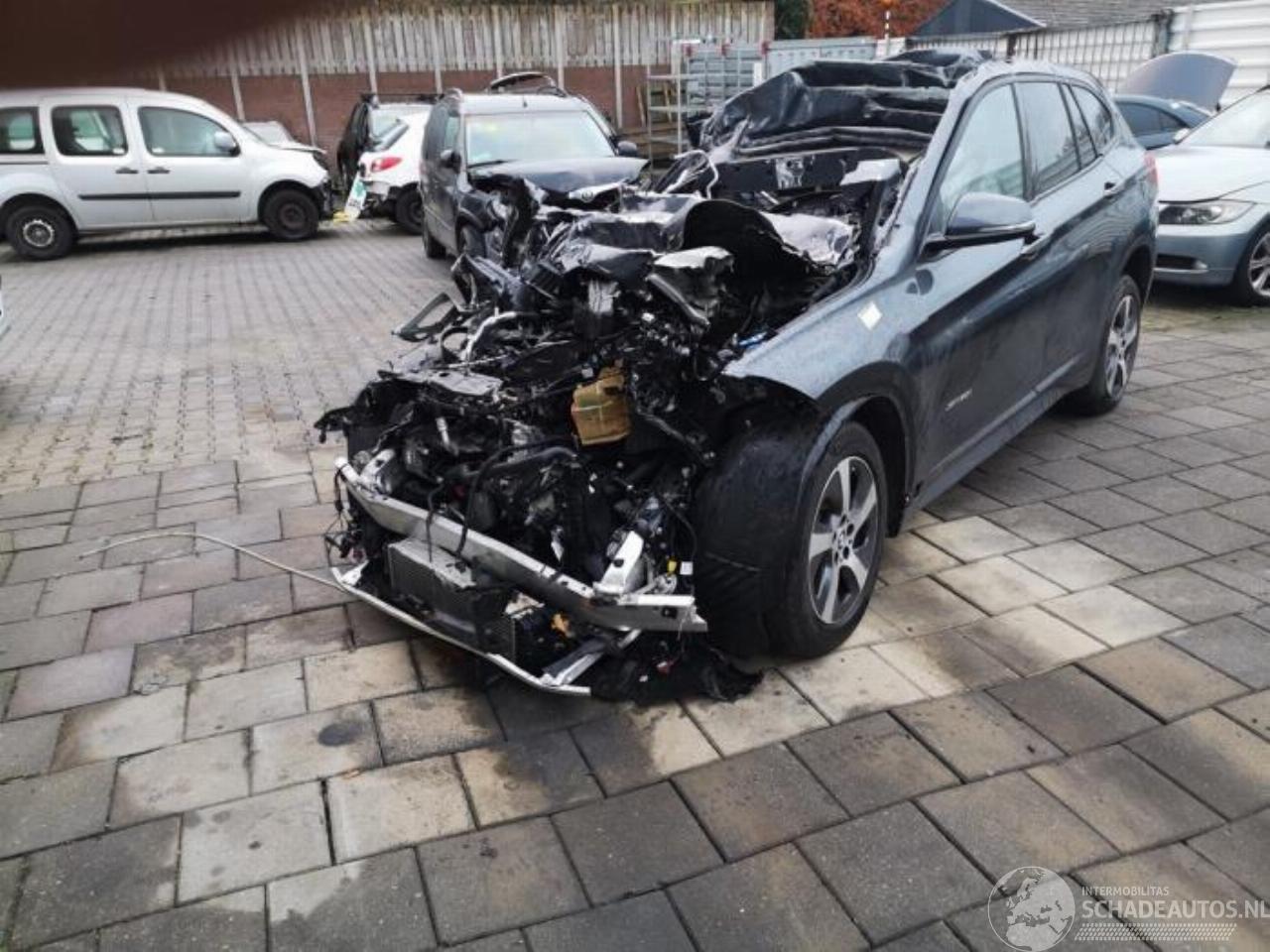 BMW X1 X1 (F48), SUV, 2014 / 2022 xDrive 20i 2.0 16V Twin Power Turbo