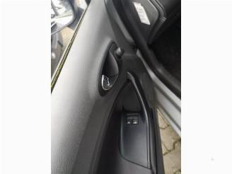 Seat Ibiza Ibiza IV (6J5), Hatchback 5-drs, 2008 / 2017 1.9 TDI 105 picture 6