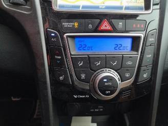 Hyundai I-30 i30 (GDHB5), Hatchback, 2011 1.6 CRDi 16V VGT picture 15