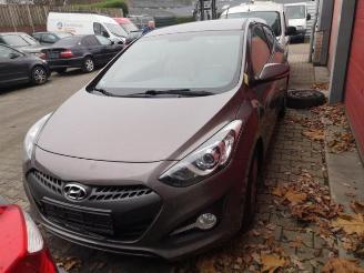 Hyundai I-30 i30 (GDHB5), Hatchback, 2011 1.6 CRDi 16V VGT picture 2
