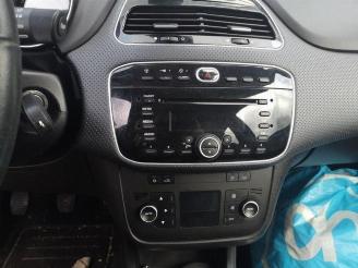 Fiat Punto Punto Evo (199), Hatchback, 2008 / 2012 1.3 JTD Multijet 85 16V Euro 5 picture 7