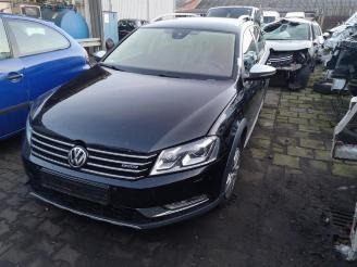 Coche siniestrado Volkswagen Passat Passat Alltrack (365), Combi, 2012 / 2014 2.0 TDI 16V 170 4Motion 2012