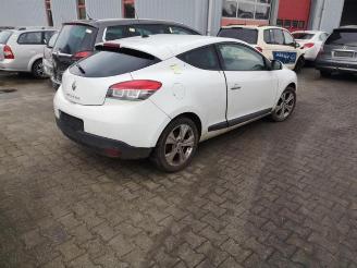 Renault Mégane Megane III Coupe (DZ), Hatchback 3-drs, 2008 / 2016 1.6 16V picture 6