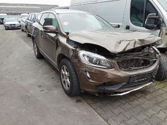 skadebil auto Volvo Xc-60 XC60 I (DZ), SUV, 2008 / 2017 2.4 D5 20V AWD 2014