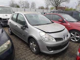 disassembly passenger cars Renault Clio Clio III (BR/CR), Hatchback, 2005 / 2014 1.4 16V 2006/5