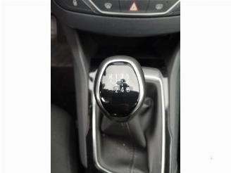 Peugeot 308 308 (L3/L8/LB/LH/LP), Hatchback 5-drs, 2013 / 2021 1.5 BlueHDi 130 picture 10