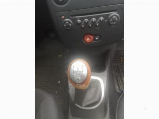 Renault Clio Clio III (BR/CR), Hatchback, 2005 / 2014 1.5 dCi 85 picture 8