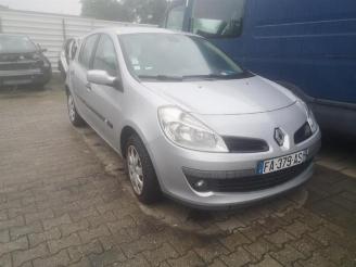 Salvage car Renault Clio Clio III (BR/CR), Hatchback, 2005 / 2014 1.5 dCi 85 2007/0