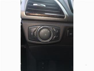 Ford Mondeo  picture 12