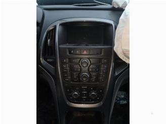 Opel Astra Astra J (PC6/PD6/PE6/PF6), Hatchback 5-drs, 2009 / 2015 1.7 CDTi 16V 110 picture 8