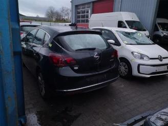 Opel Astra Astra J (PC6/PD6/PE6/PF6), Hatchback 5-drs, 2009 / 2015 1.7 CDTi 16V 110 picture 4