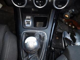 Alfa Romeo Giulietta Giulietta (940), Hatchback, 2010 / 2020 2.0 JTDm 16V 170 picture 10